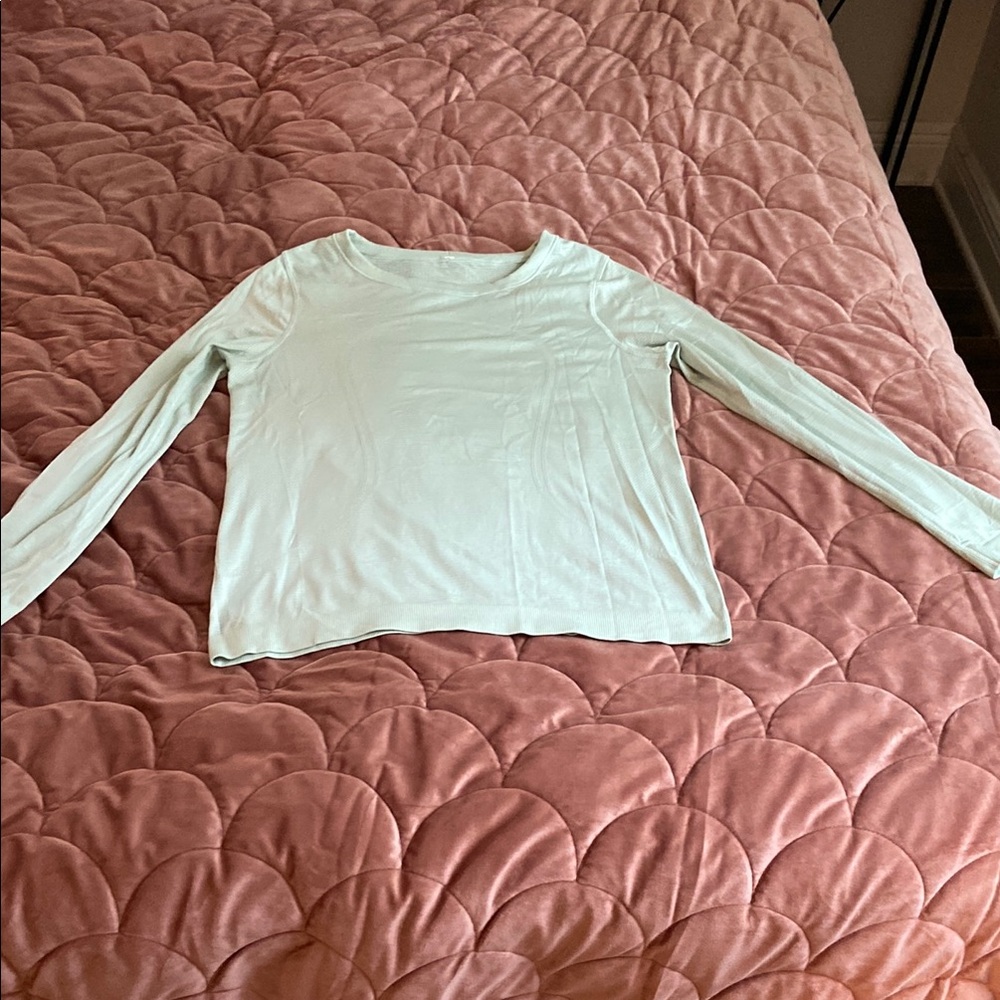 Lululemon Mint Green Long Sleeve Top